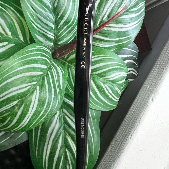 Gucci sunglasses - Picture 6 of 6